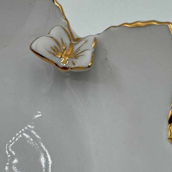 Gold Gilt ANDREA Lotus Flower Trinket, Candy, Nut Dish. Butterfly, Scarab Beetle - Picture 11 of 11